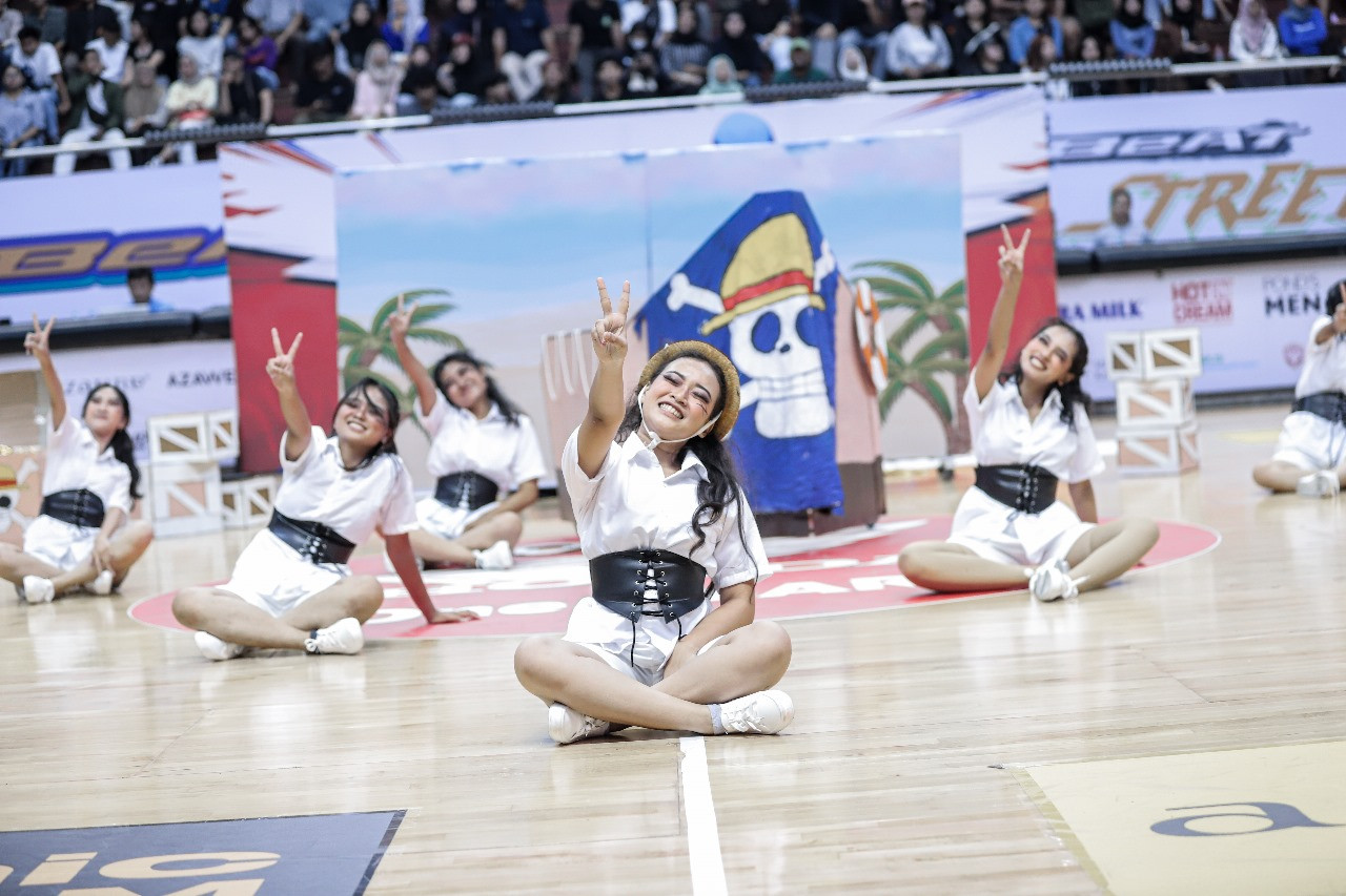 Aksi SMANDC dalam DBL Dance Competition