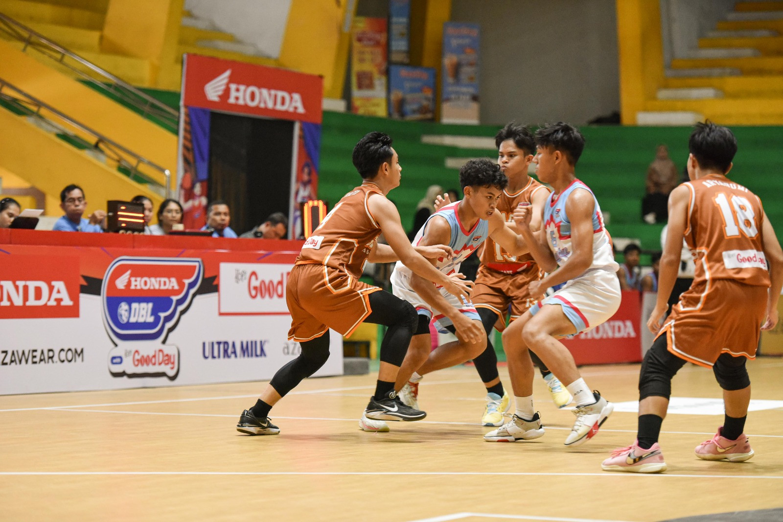 Hasil DBL Banjarmasin: Jawara Musim Lalu Tumbang, Debutan Melenggang