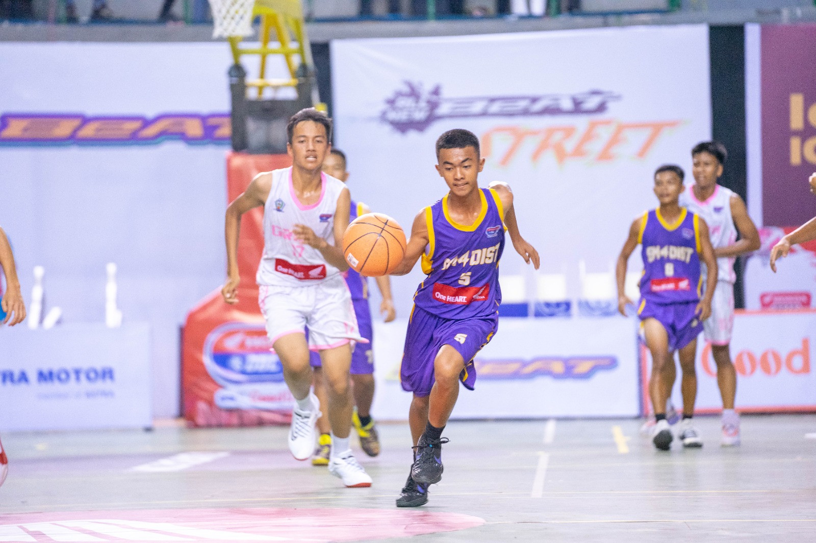 https://www.dbl.id/uploads/post/2024/08/17/Hasil DBL Palembang Putra Nexat Perkasa, Empat Belas Menang Comeback!.jpg