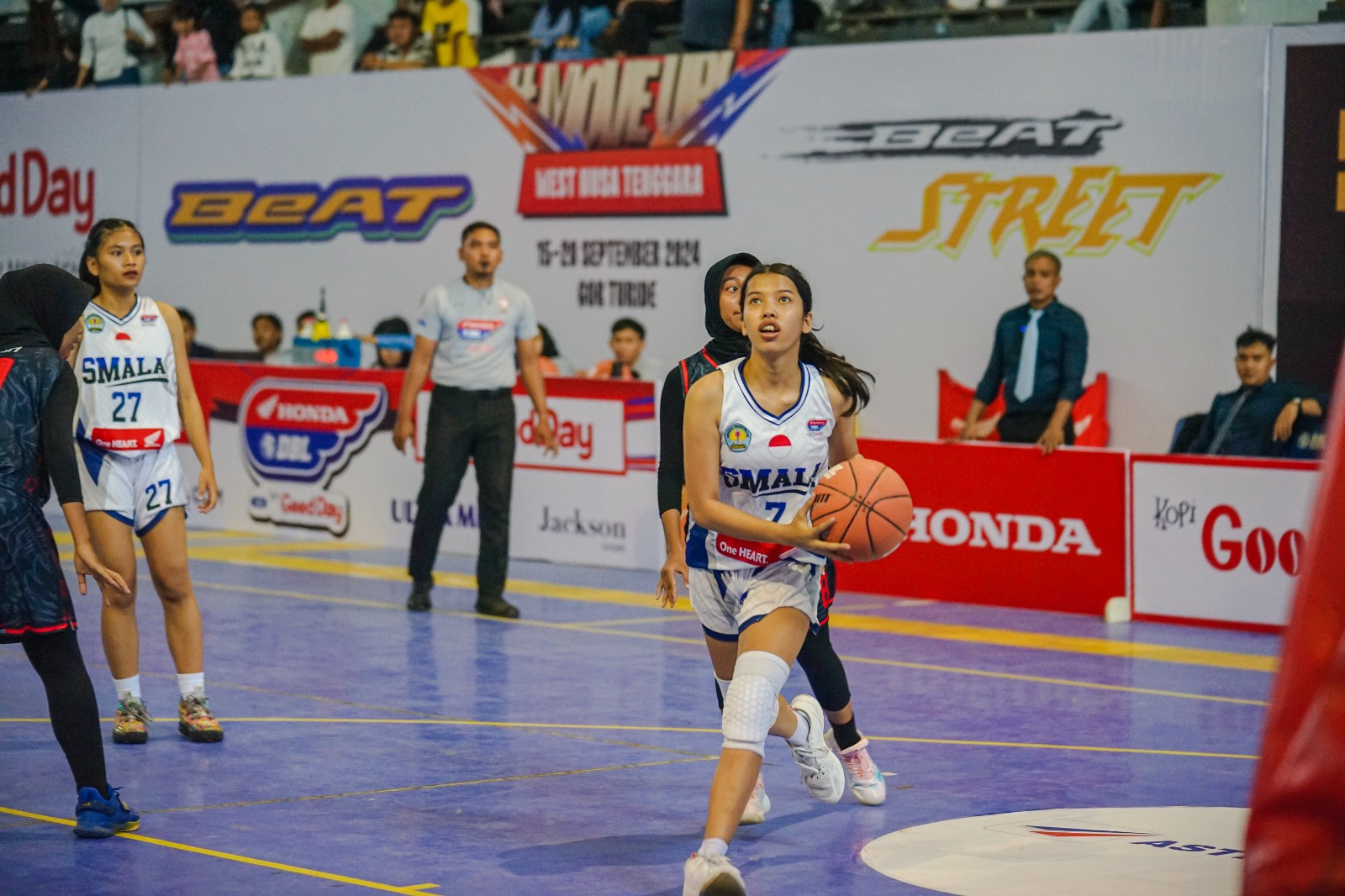 Hasil DBL Mataram Opening Party Seru, Putra Smanar Menang Epic Comeback!.jpeg