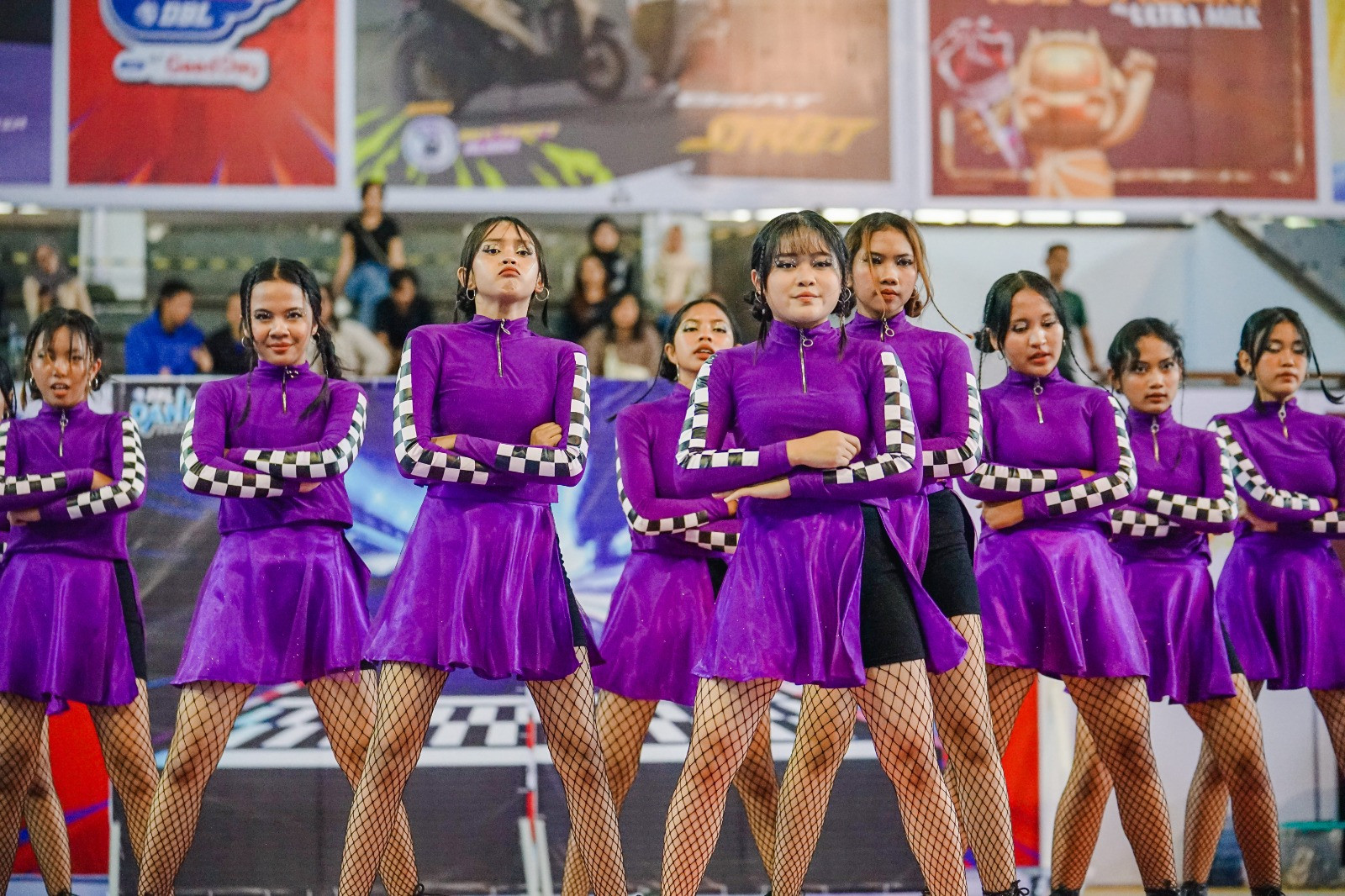 https://www.dbl.id/uploads/post/2024/09/18/Dasta Sampaikan Pesan Mendalam, One Shake Crew dan Smanar Dance Tampil Lucu!1.jpg