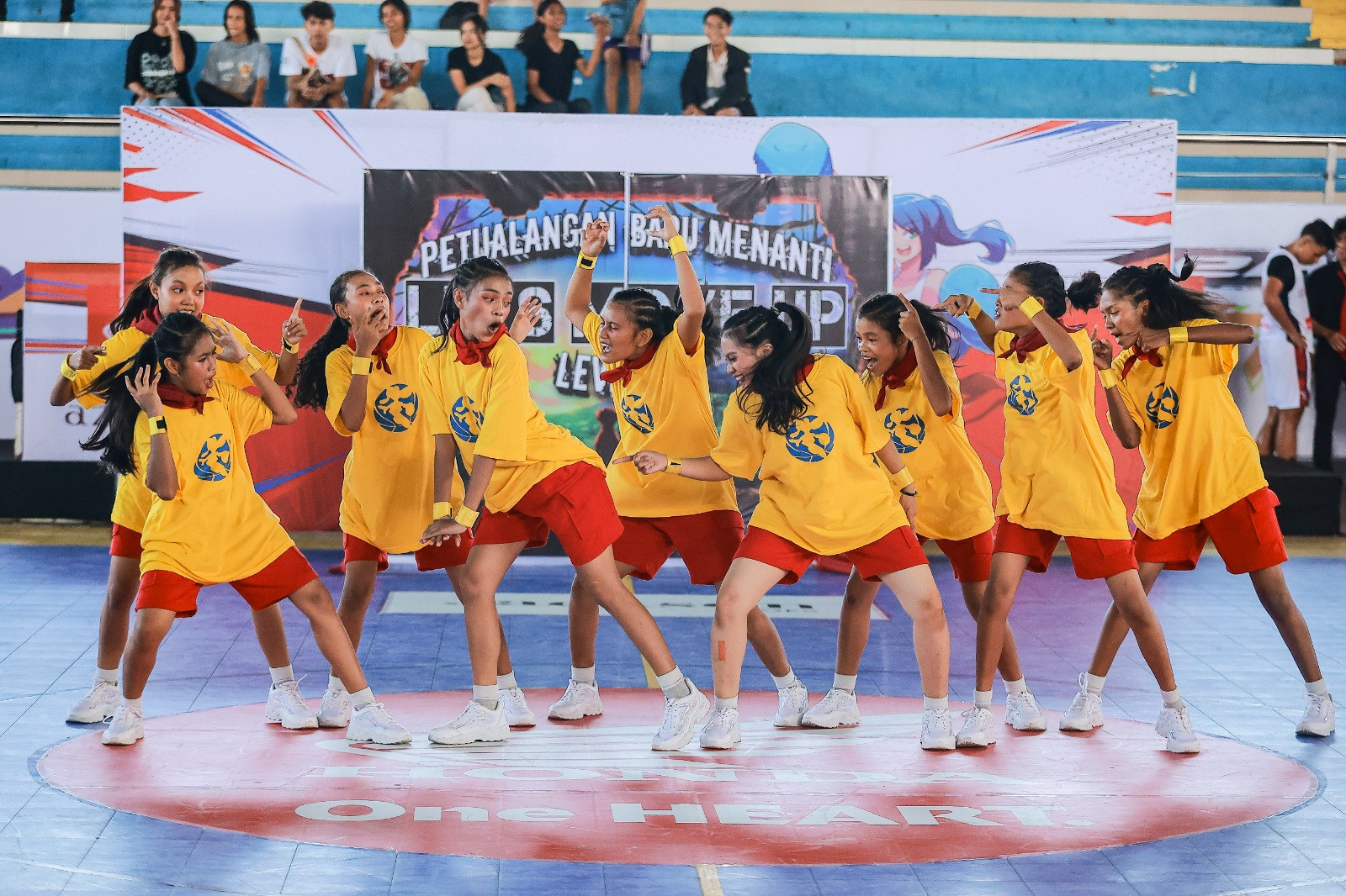 Cantik! Ini Dia Best 5 DBL Dance Competition 2025 seri Kupang