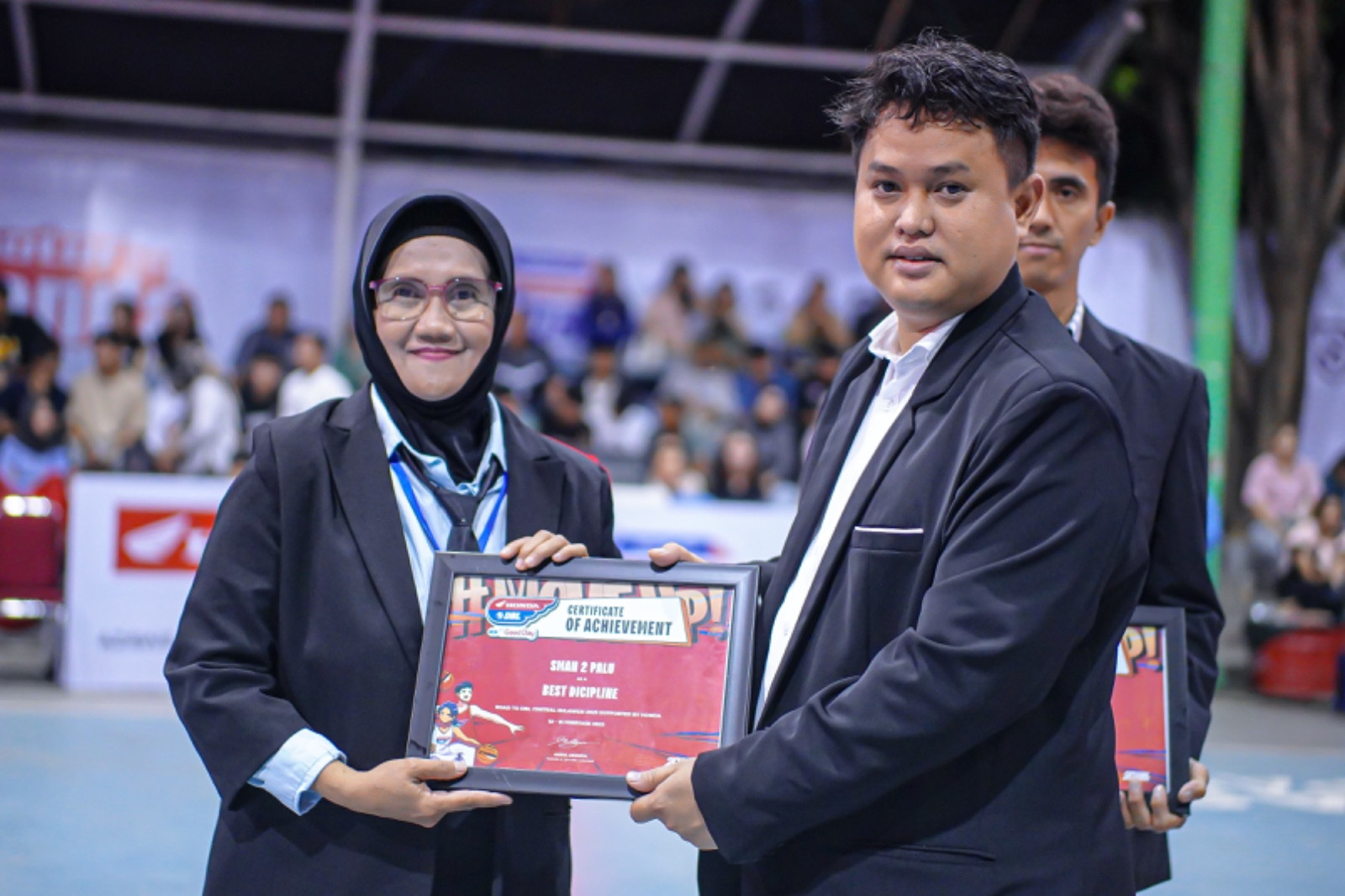 Awarding Road to Honda DBL Central Sulawesi