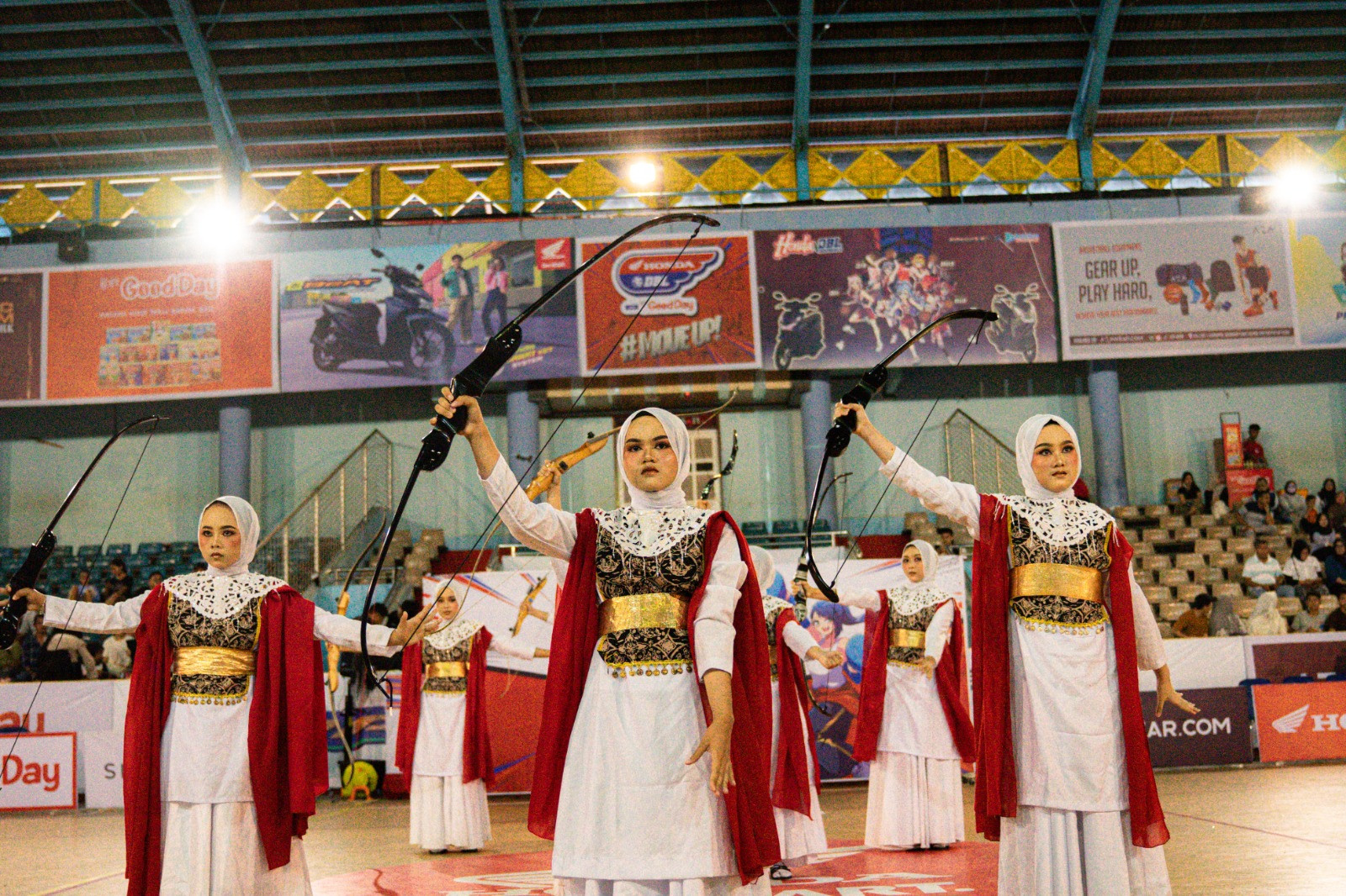 Lucu! Berikut Tiga Tim Dance yang Tampil di DBL Dance Competition seri Jambi