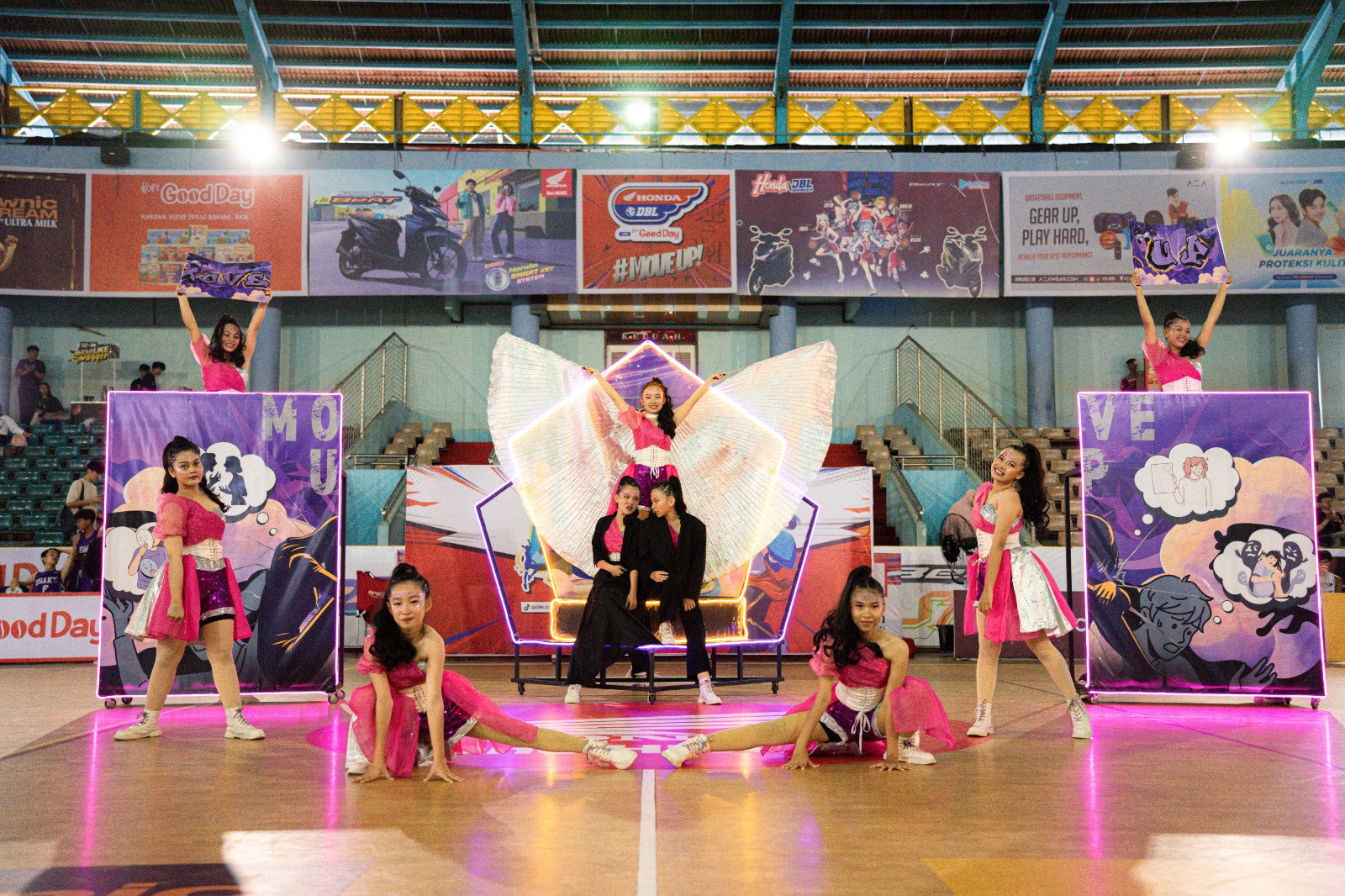 Kostum Lucu DBL Dance Jambi